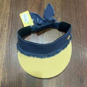 NWT Caribbean Joe Navy Visor